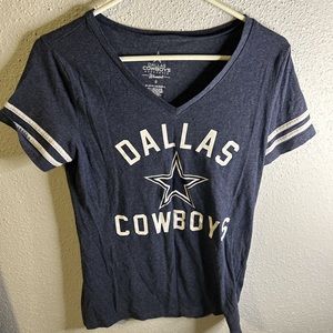 Dallas Cowboys V-neck fan wear in size Small.